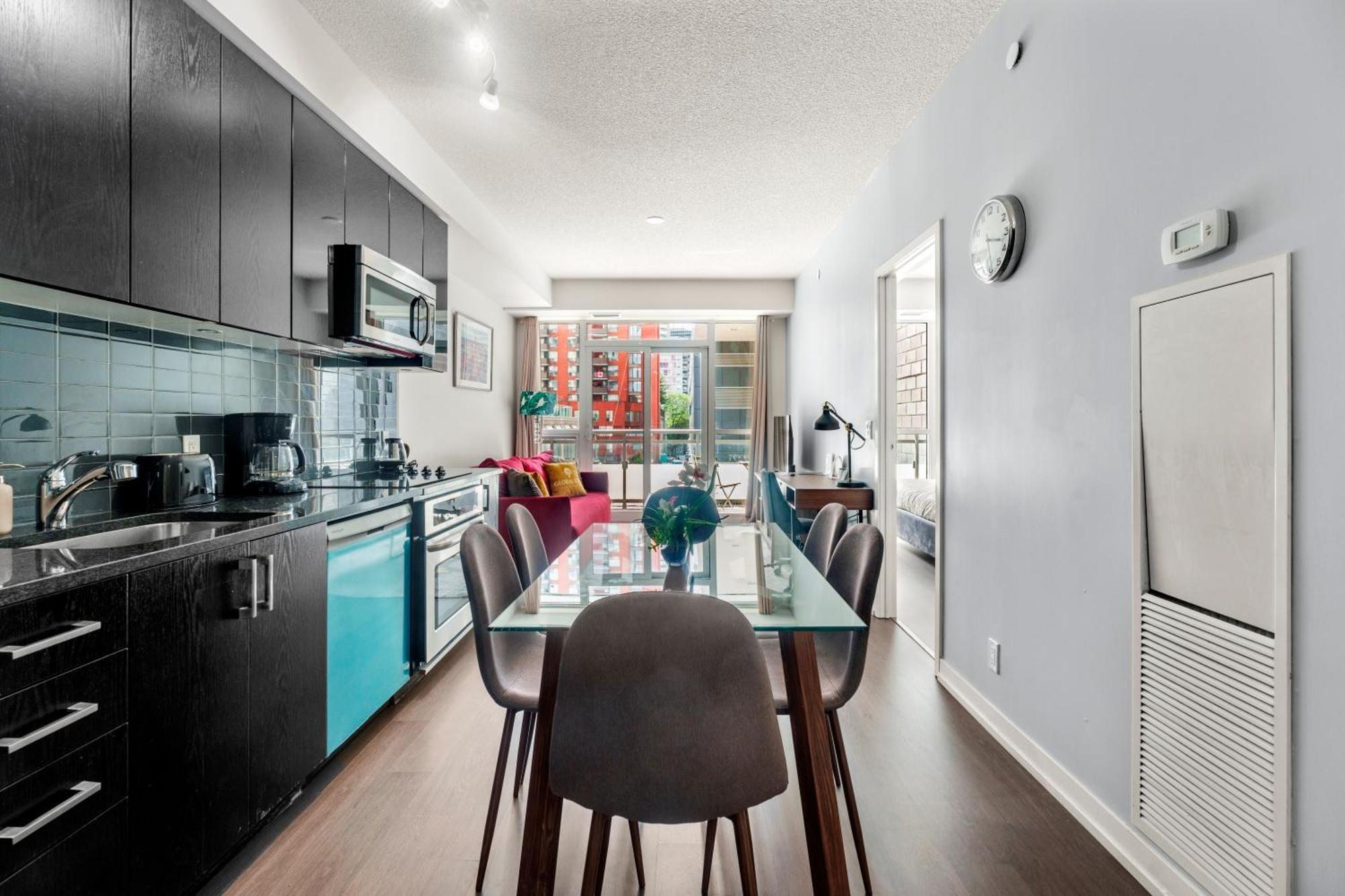 טורונטו Modern Lillian St Apartments By Globalstay מראה חיצוני תמונה