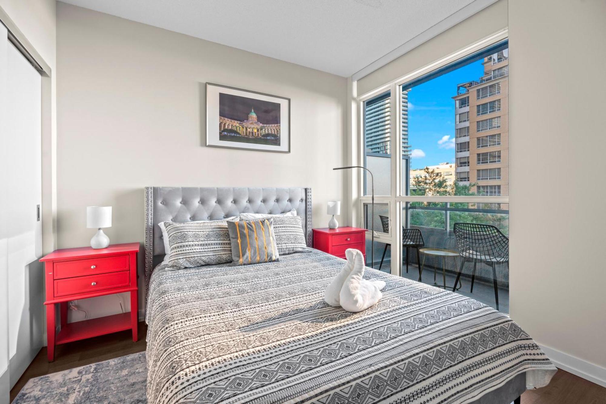 טורונטו Modern Lillian St Apartments By Globalstay מראה חיצוני תמונה
