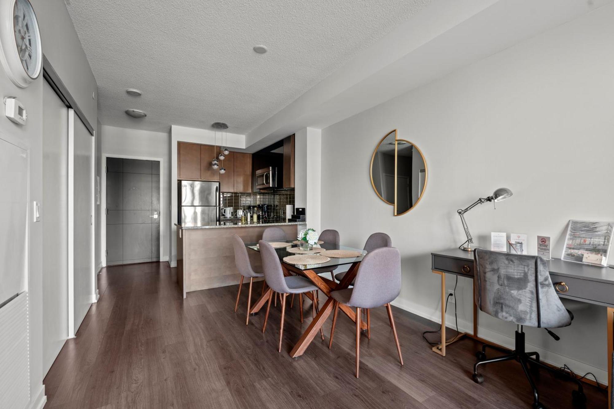 טורונטו Modern Lillian St Apartments By Globalstay מראה חיצוני תמונה