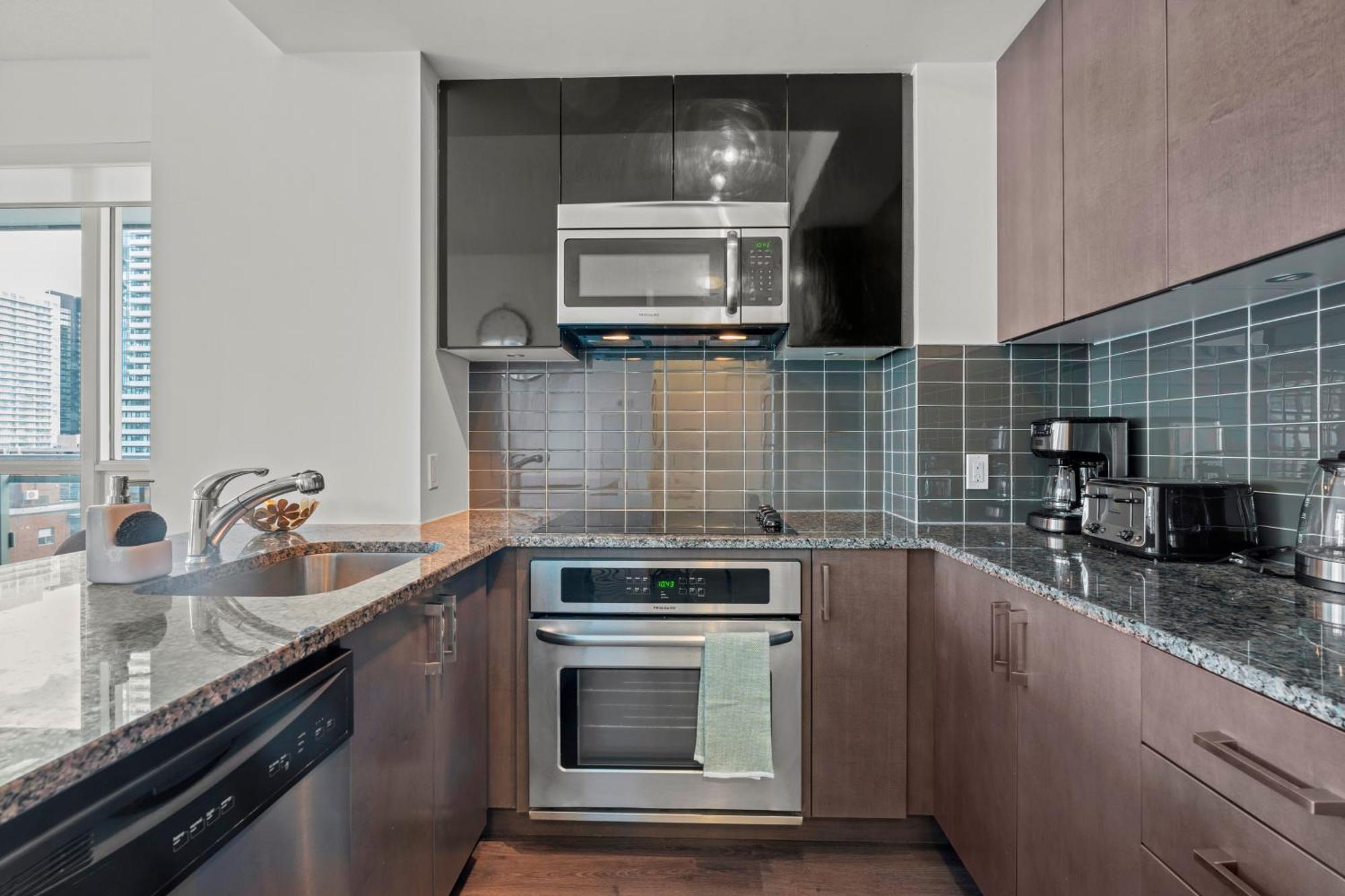 טורונטו Modern Lillian St Apartments By Globalstay מראה חיצוני תמונה